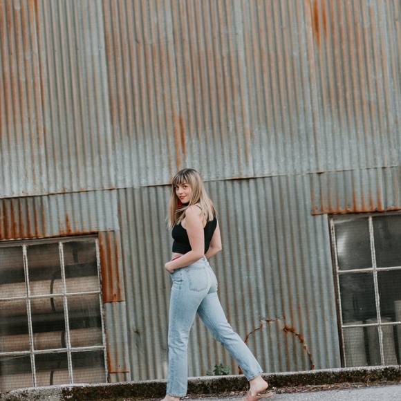 Meet your Posher, Alyssa - Picture 10 of 16